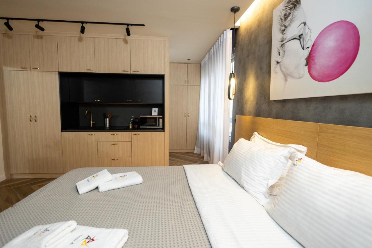 Triple A - Prime Location - Between Monastiraki & Syntagma Square-Free Parking! Athens Exterior photo